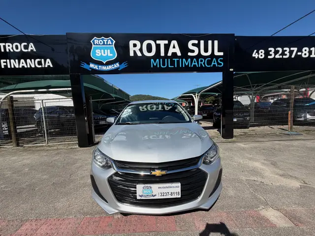 Carro Chevrolet Onix Plus 2023 LT 1.0 Turbo (Aut.)