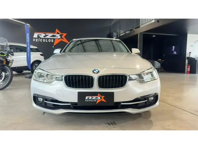 Carro BMW 320i 2017 320i M Sport ActiveFlex