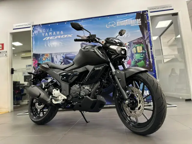 Moto Yamaha Fazer FZ15 2026 Connected