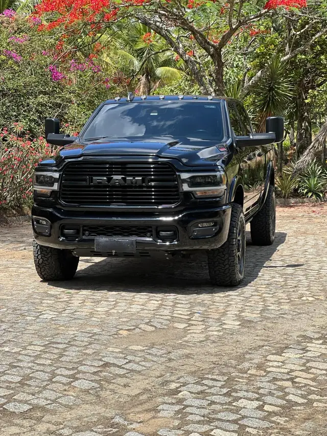 Carro Ram 2500 2022 2500 LARAM. 6.7 Ed. ABQM TB CD 4X4 (Die.)