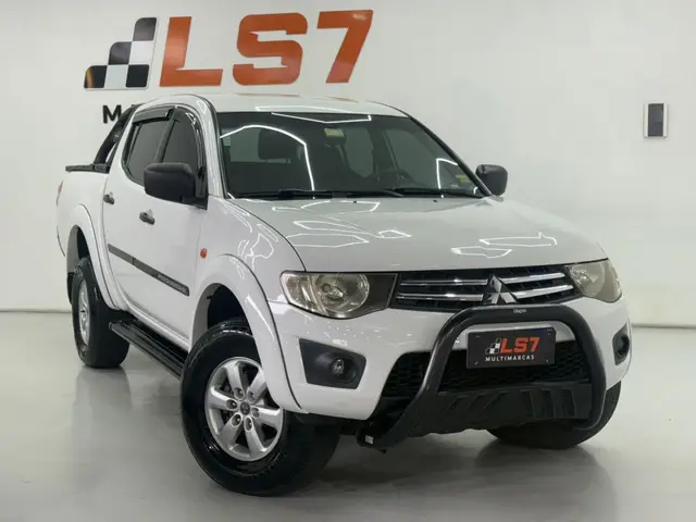 Carro Mitsubishi L200 Triton Sport 2015 2.4 HLS (Flex)