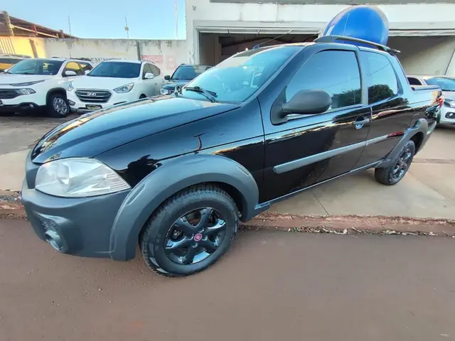 Carro Fiat Strada 2015 Working 1.4 (Flex) (Cabine Dupla)