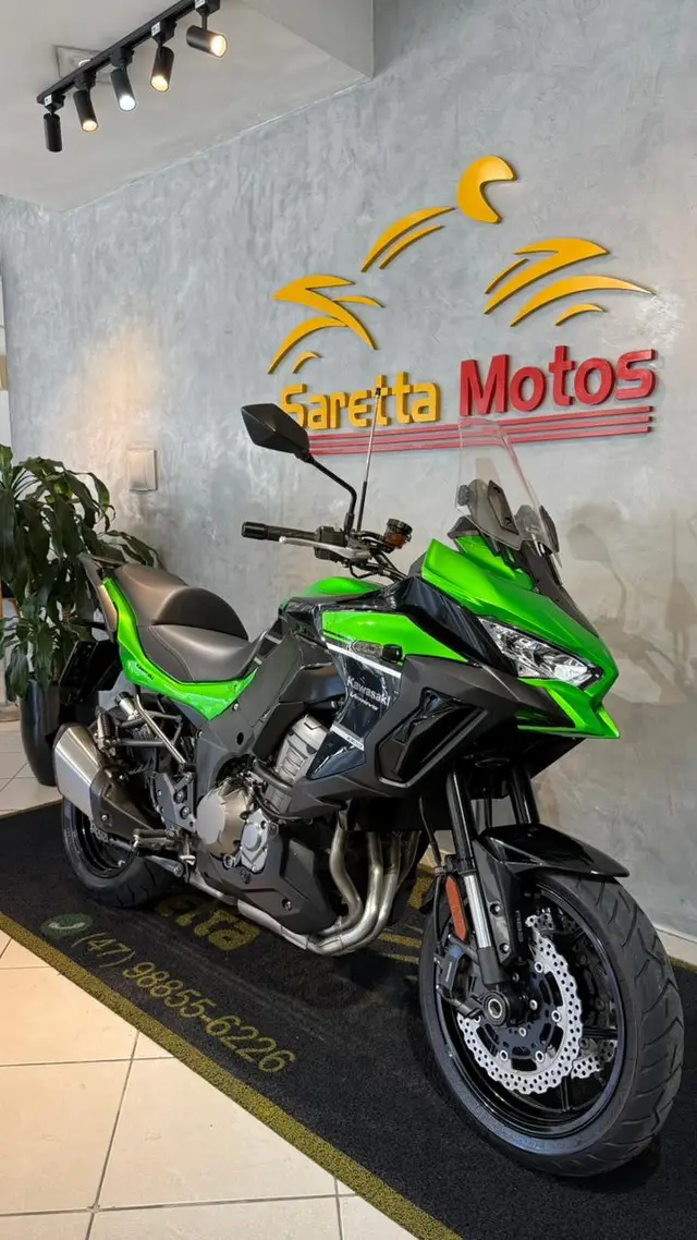 Moto Kawasaki Versys 2021 1000