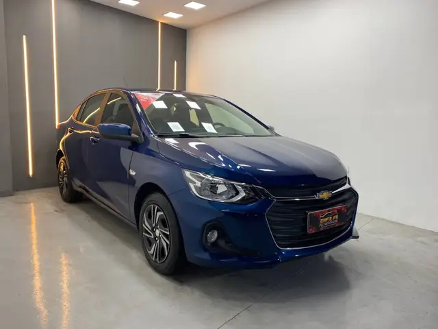 Carro Chevrolet Onix Plus 2024 LT 1.0