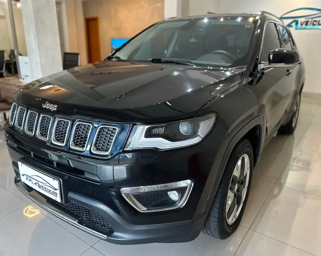 Carro Jeep Compass 2018 2.0 Limited (Aut) (Flex)
