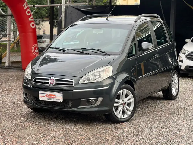 Carro Fiat Idea 2015 Essence 1.6 16V E.TorQ (Flex)