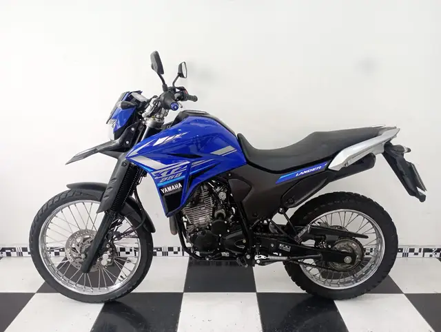 Moto Yamaha XTZ 250 Lander 2023 ABS