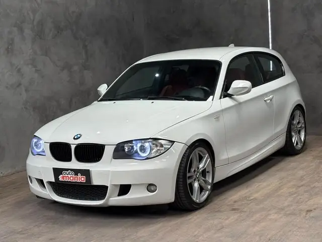 Carro BMW 118i 2011 118i Edition Sport (Aut)