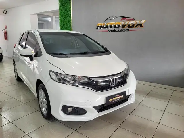 Carro Honda Fit 2018 1.5 16v LX CVT (Flex)