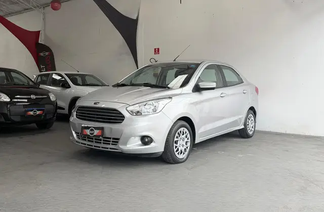 Carro Ford Ka Sedan 2016 SE Plus 1.5 16v (Flex)