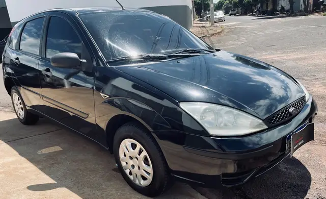 Carro Ford Focus Hatch 2009 GL 1.6 8V (Flex)