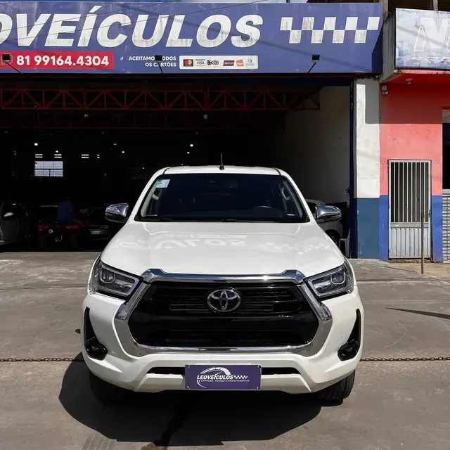 Carro Toyota Hilux Cabine Dupla 2021 SRX 2.8 TDI CD 4x4 (Aut)