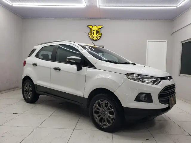 Carro Ford EcoSport 2017 Ecosport Freestyle Plus 1.6 16V Powershift (Flex)