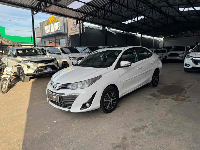 Carro Toyota Yaris 2021 1.5 XLS Connect CVT (Flex)