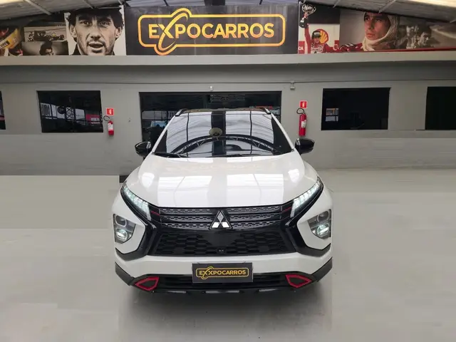 Carro Mitsubishi Eclipse Cross 2026 HPE Black