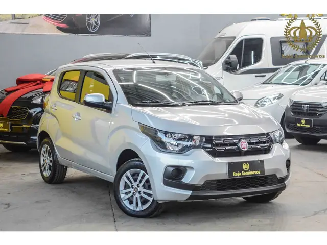 Carro Fiat Mobi 2018 FireFly Drive 1.0 (Flex)
