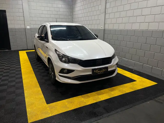 Carro Fiat Cronos 2024 Drive 1.3