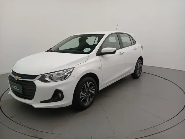 Carro Chevrolet Onix Plus 2025 LT 1.0