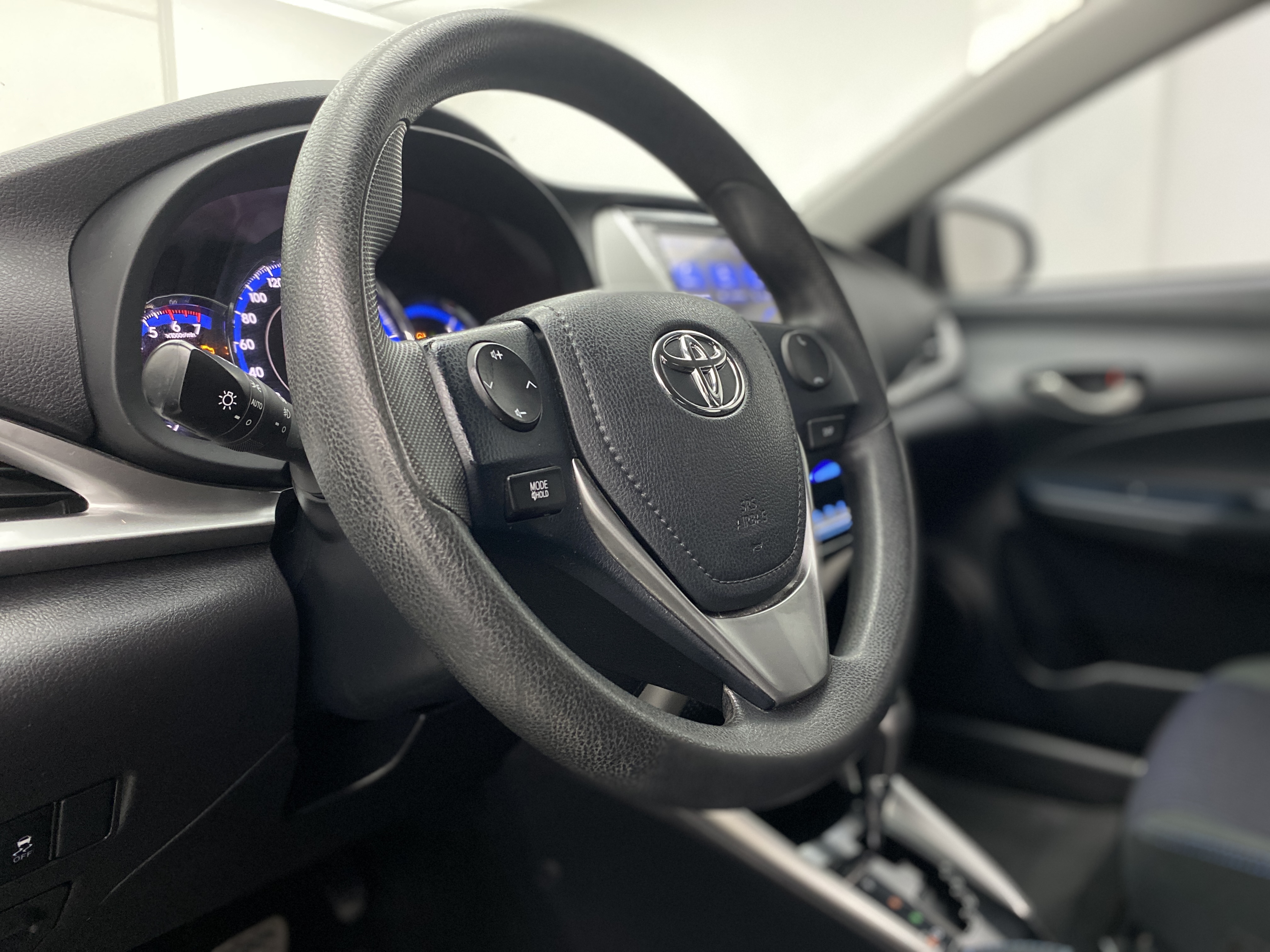 toyota yaris sedan 1.5 xl plus tech cvt (flex)