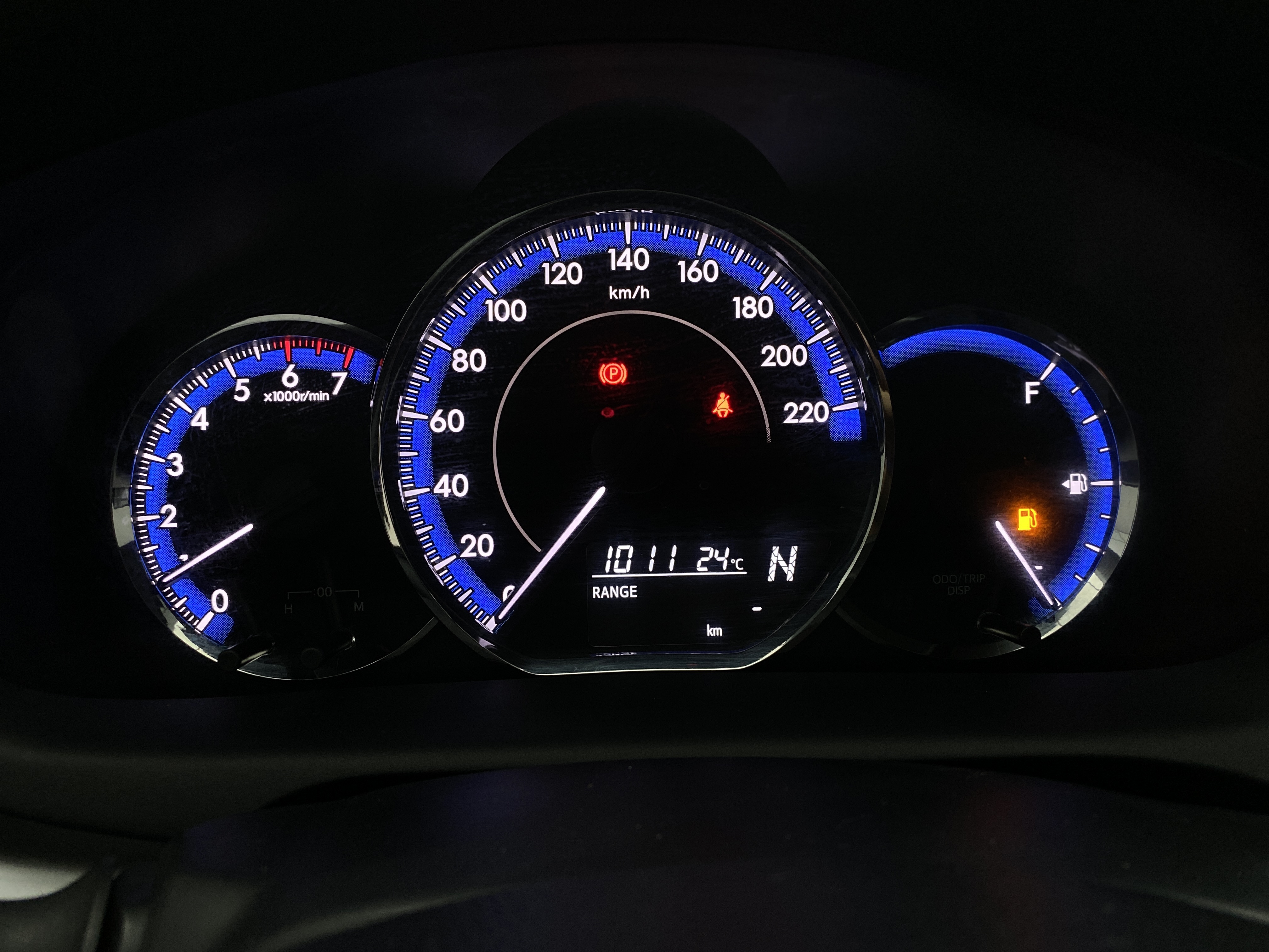 toyota yaris sedan 1.5 xl plus tech cvt (flex)