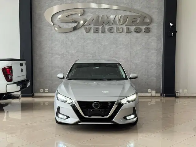 Carro Nissan Sentra 2023 Advance 2.0 16V Aut.