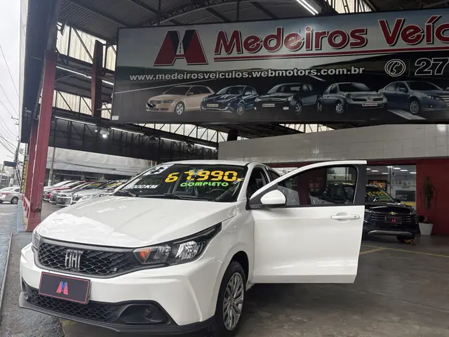 Carro Fiat Argo 2024 Drive 1.0
