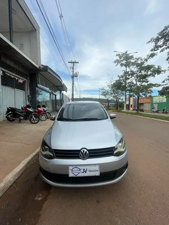 Carro Volkswagen Fox 2013 1.6 VHT (Flex)