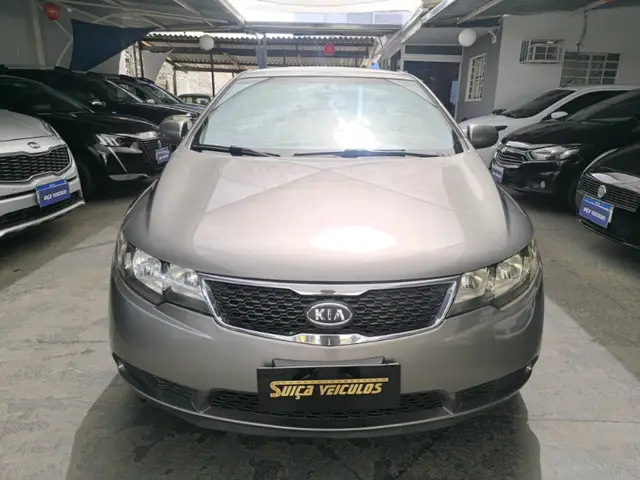 Carro Kia Cerato 2011 EX 1.6 16V 6vel