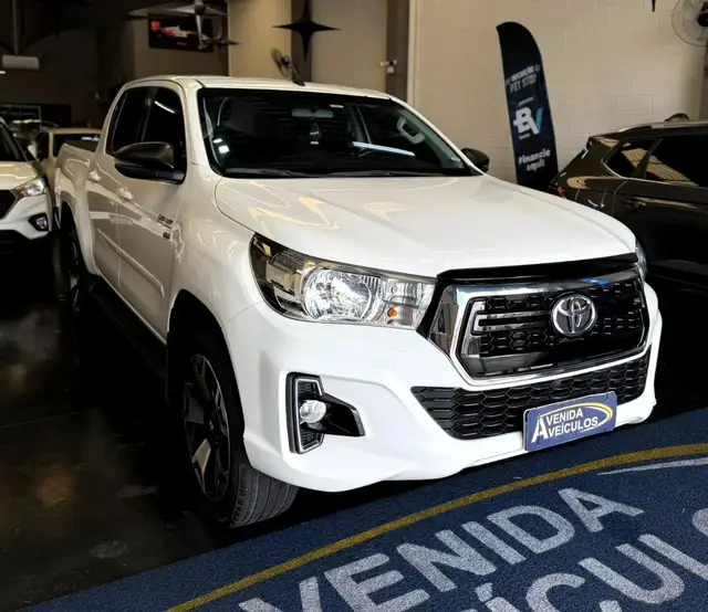 Carro Toyota Hilux Cabine Dupla 2019 Hilux 2.7 SR CD 4x2 (Flex) (Aut)