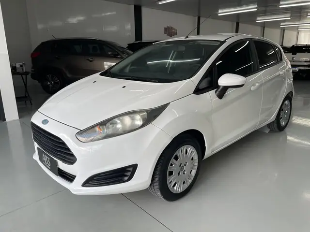 Carro Ford Fiesta Hatch 2014 1.5 (Flex)