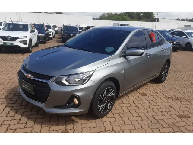 Carro Chevrolet Onix Plus 2024 LT 1.0