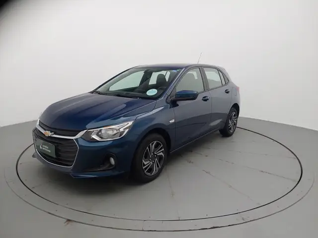 Carro Chevrolet Onix Plus 2025 LT 1.0