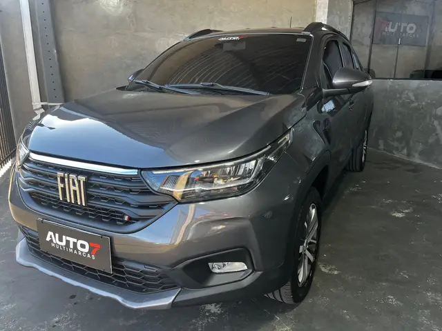 Carro Fiat Strada 2023 Volcano 1.3 CD (Flex)