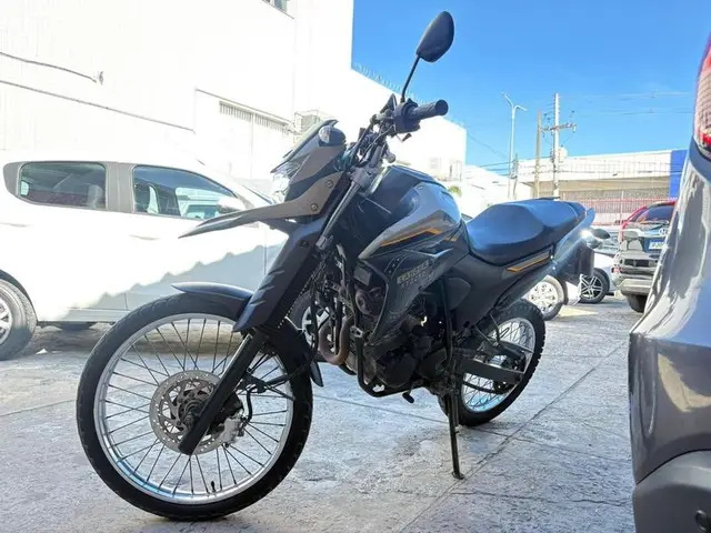 Moto Yamaha XTZ 250 Lander 2023 ABS