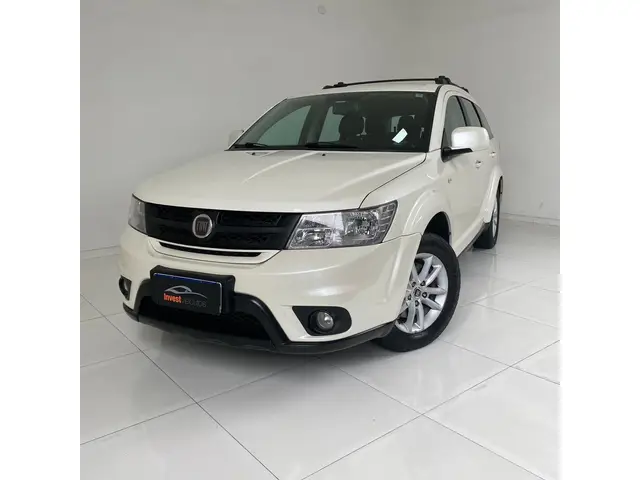 Carro Fiat Freemont 2014 2.4 16V Precision (Aut)