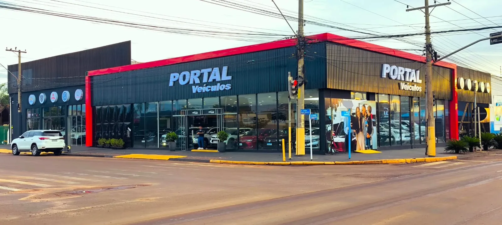Fachada da loja PORTAL VEICULOS - Três Lagoas - MS