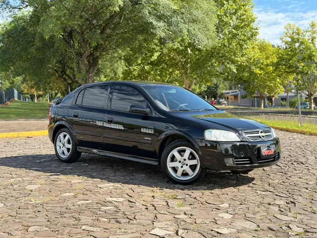 Carro Chevrolet Astra Sedan 2008 Advantage 2.0 (Flex)