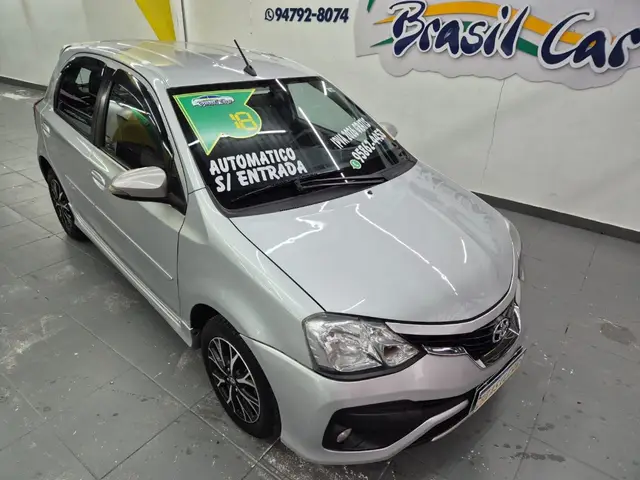 Carro Toyota Etios 2018 Platinum 1.5 (Aut) (Flex)