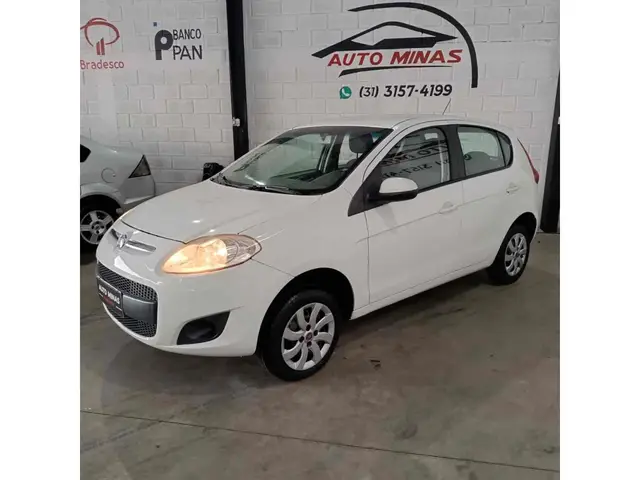 Carro Fiat Palio 2015 Attractive 1.0 Evo (Flex)