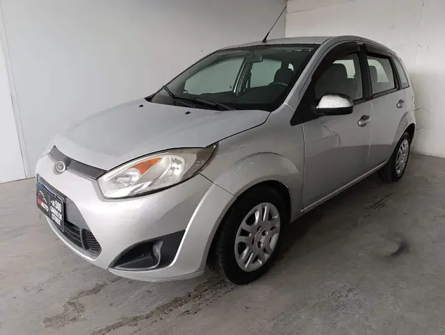 Carro Ford Fiesta Hatch 2014 1.6 (Flex)