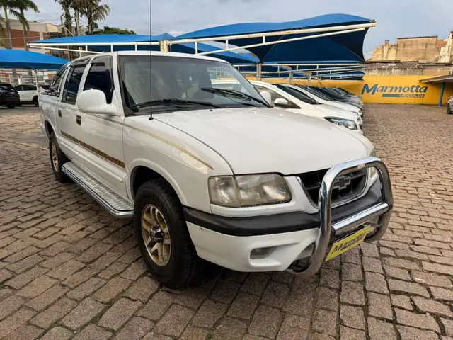 Carro Chevrolet S10 Cabine Dupla 2000 S10 Executive 4x2 4.3 SFi V6 (Cab Dupla)