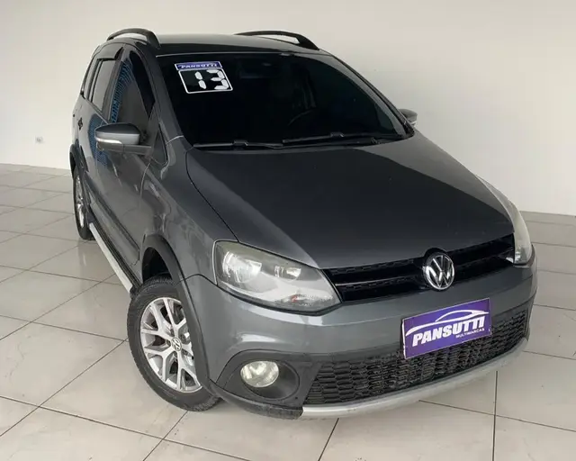 Carro Volkswagen SpaceCross 2013 1.6 8V (Flex)