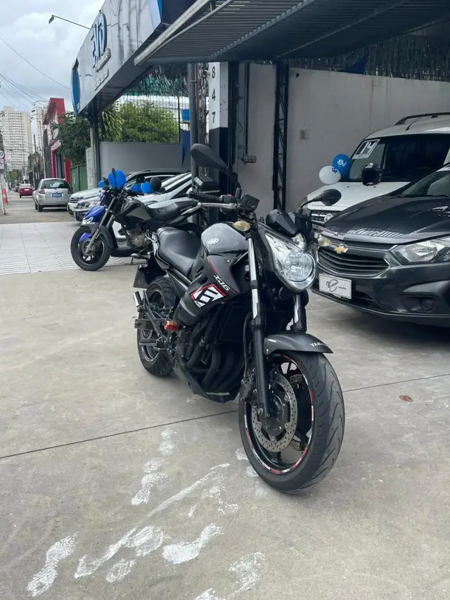 Moto Yamaha MT-07 2015 ABS