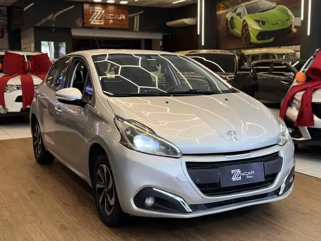 Carro Peugeot 208 2017 Active 1.2 12V (Flex)