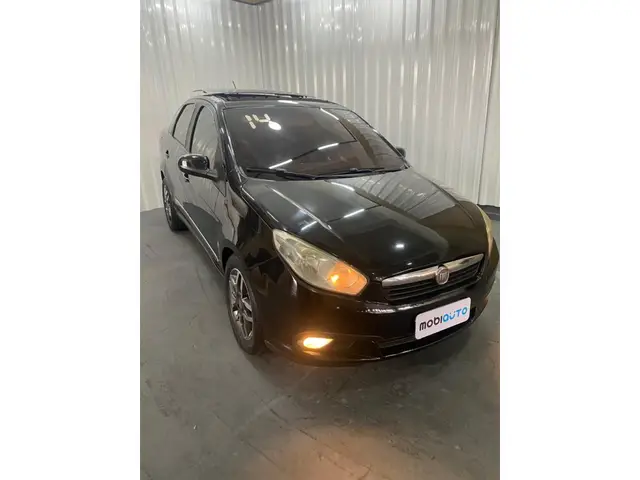 Carro Fiat Grand Siena 2014 Essence 1.6 16V (Flex)