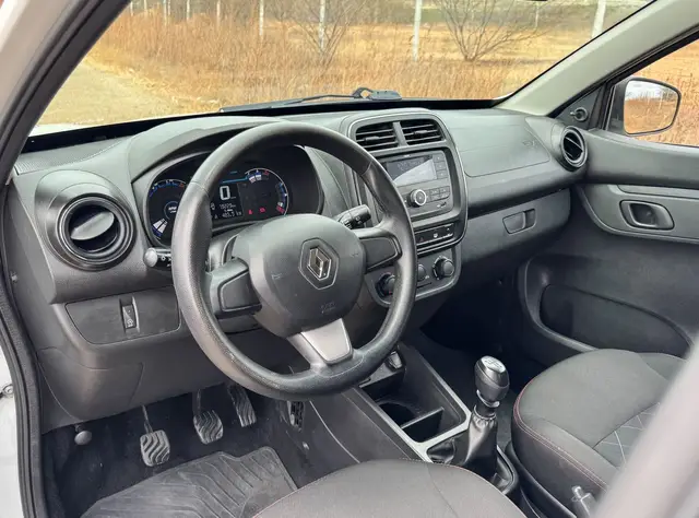 Carro Renault Kwid 2023 Zen 1.0 12v SCe (Flex)