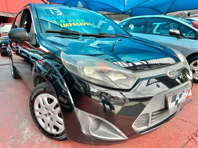 Carro Ford Fiesta Hatch 2013 Rocam 1.0 (Flex)