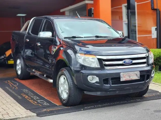 Carro Ford Ranger Cabine Dupla 2014 Ranger 2.5 Flex 4x2 CD XLT