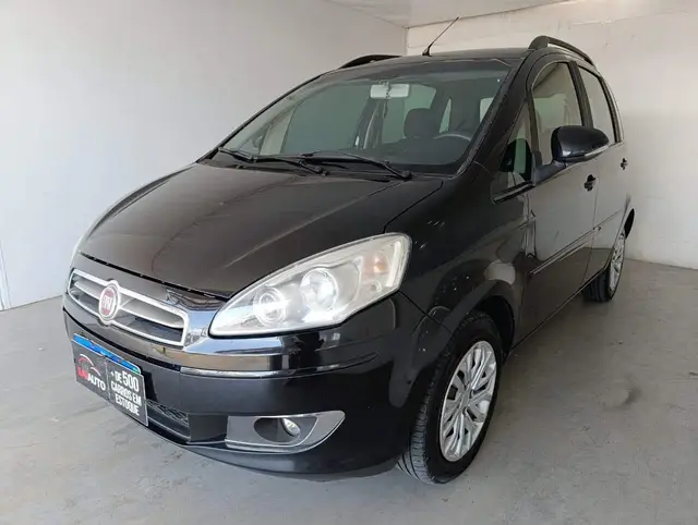 Carro Fiat Idea 2014 Attractive 1.4 8V (Flex)