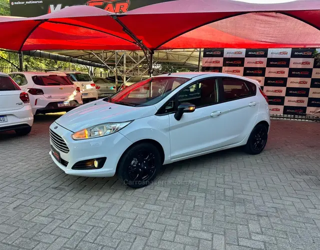 Carro Ford New Fiesta Hatch 2015 New Fiesta Titanium 1.6 16V PowerShift